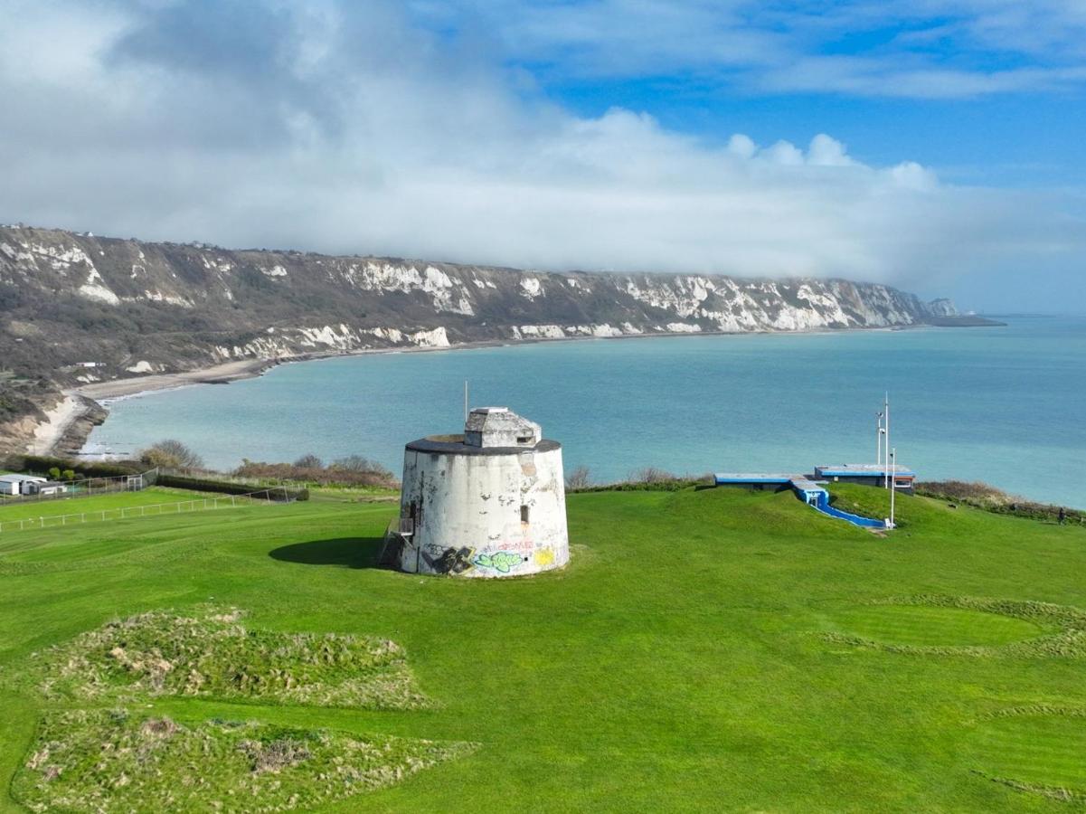 Appartamento Wonderful West End - Parking Inc Folkestone Esterno foto