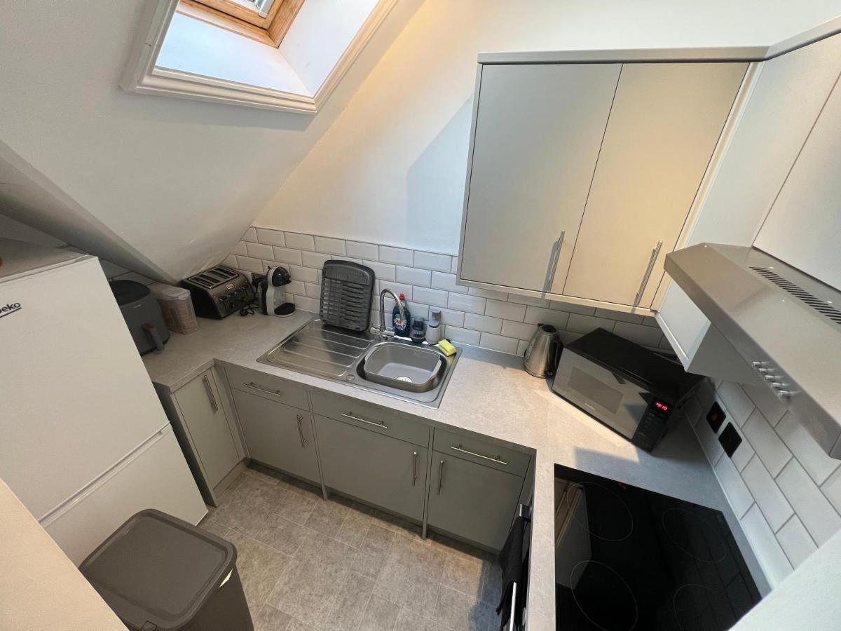 Appartamento Wonderful West End - Parking Inc Folkestone Esterno foto